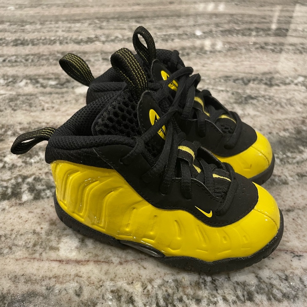 Nike Foamposite Wu-Tang 5C